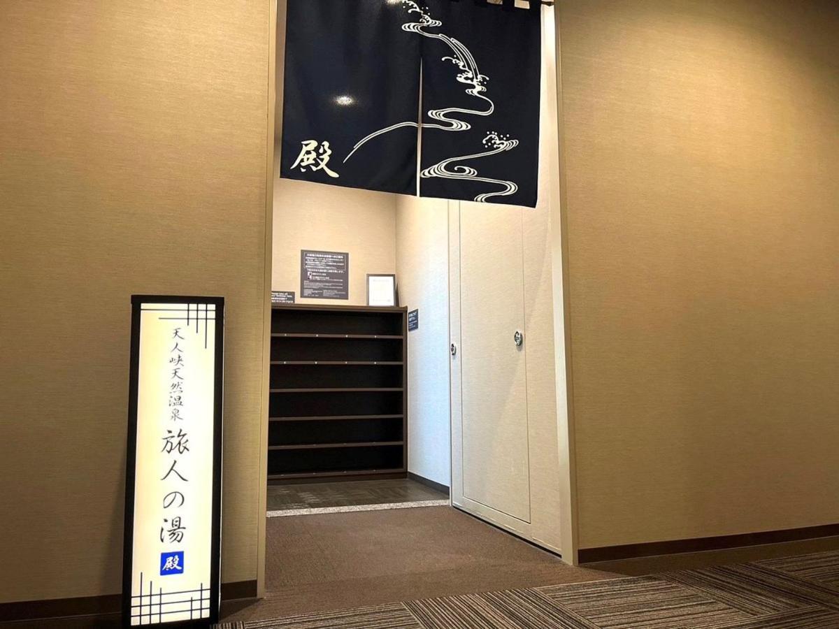Hotel Route Inn Grand Asahikawa Ekimae Экстерьер фото